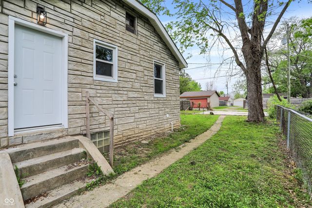 1214 Wallace Avenue, Indianapolis, IN 46201