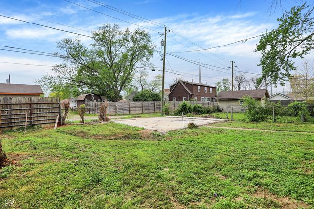 1214 Wallace Avenue, Indianapolis, IN 46201