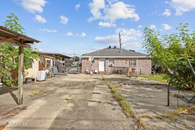 1611 S Hopkins Street, New Iberia, LA 70560