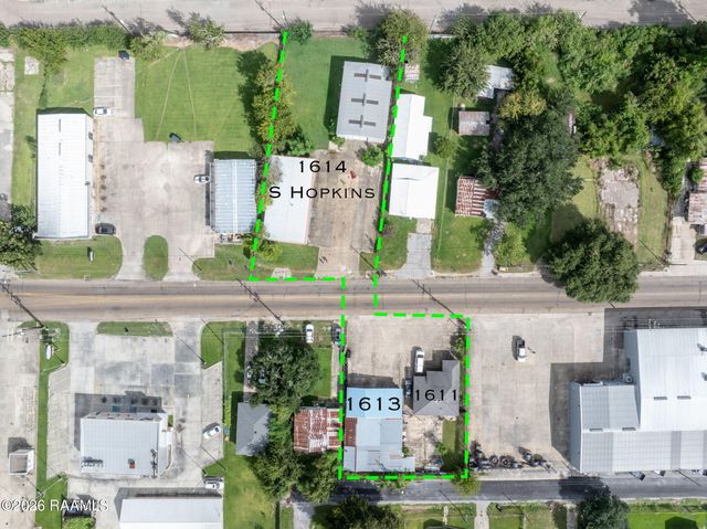 1611 S Hopkins Street, New Iberia, LA 70560
