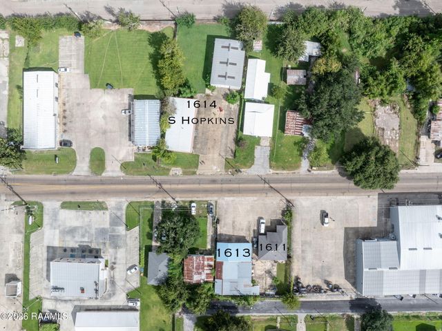 1611 S Hopkins Street, New Iberia, LA 70560