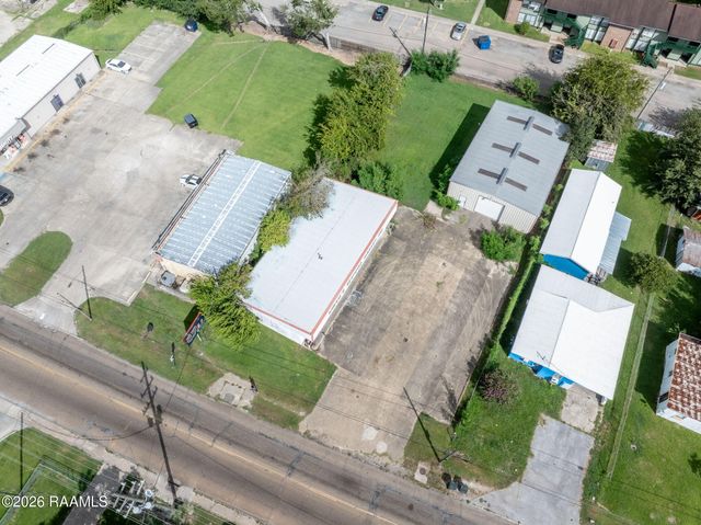 1611 S Hopkins Street, New Iberia, LA 70560