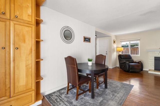 1602 Grandview St, Oceanside, CA 92054