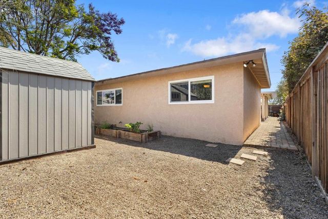 1602 Grandview St, Oceanside, CA 92054