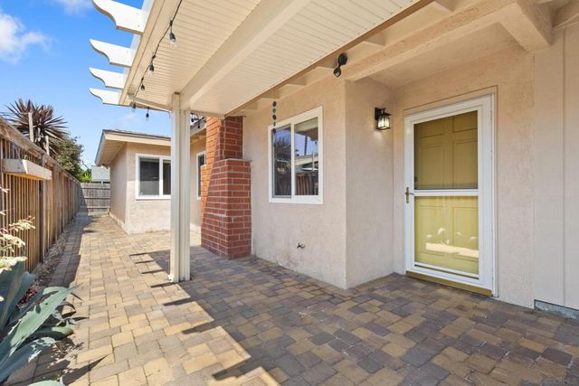 1602 Grandview St, Oceanside, CA 92054