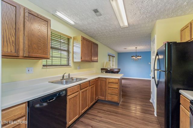 4926 Stewart Ridge Rd, Knoxville, TN 37938
