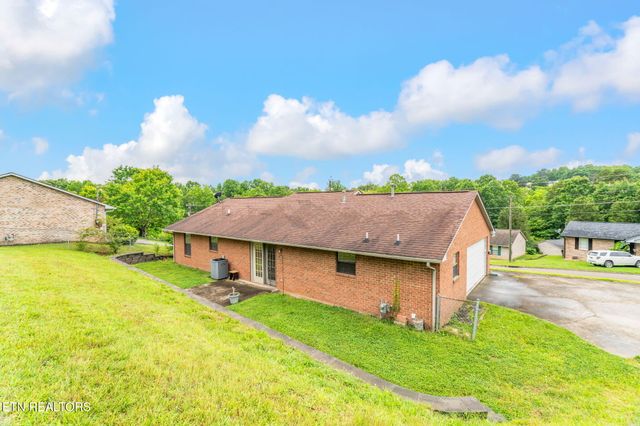 4926 Stewart Ridge Rd, Knoxville, TN 37938