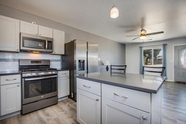 340 Cherokee Trail, Yucca Valley, CA 92284