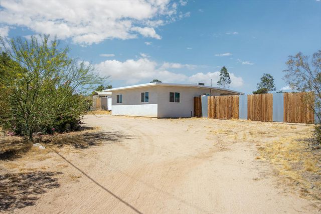 340 Cherokee Trail, Yucca Valley, CA 92284