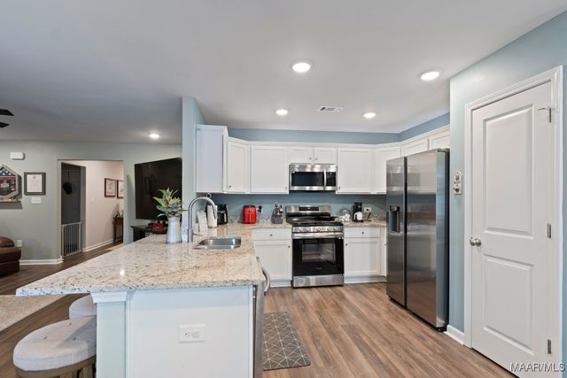 21 Pedric Drive, Wetumpka, AL 36093