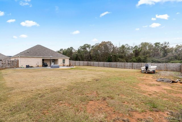 21 Pedric Drive, Wetumpka, AL 36093