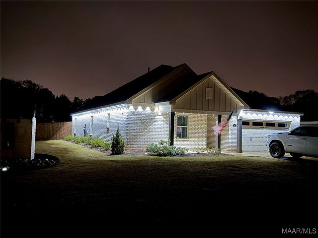 21 Pedric Drive, Wetumpka, AL 36093