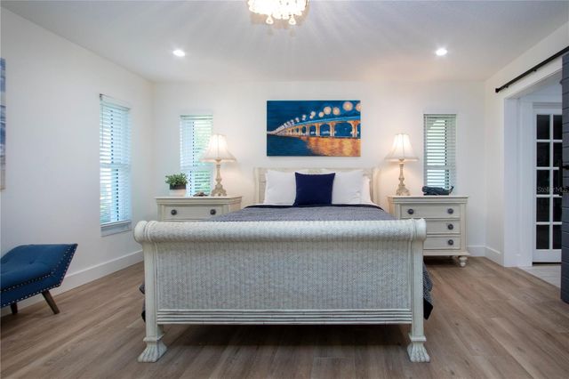 8607 50TH AVENUE W, Bradenton, FL 34210