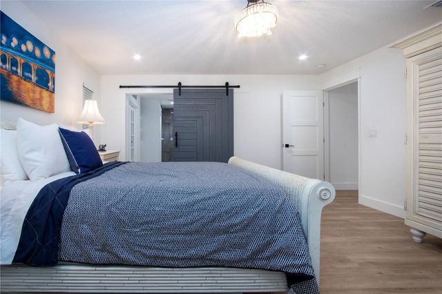 8607 50TH AVENUE W, Bradenton, FL 34210