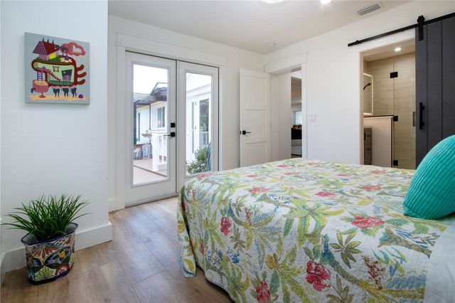 8607 50TH AVENUE W, Bradenton, FL 34210