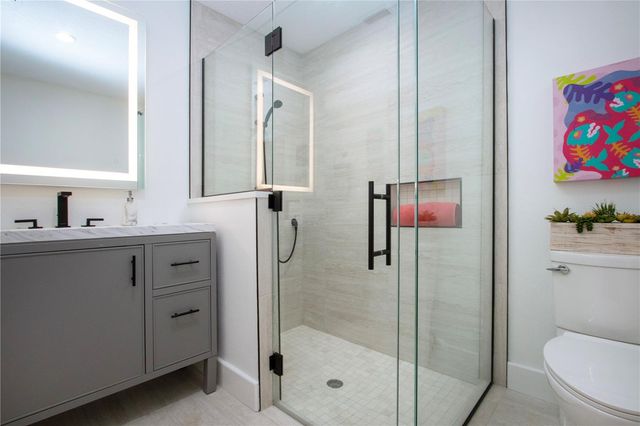 8607 50TH AVENUE W, Bradenton, FL 34210