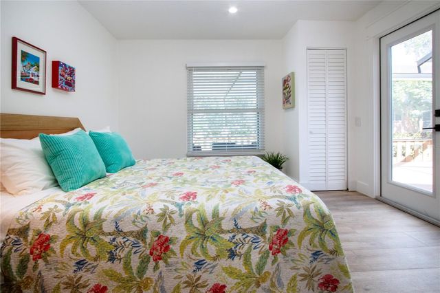 8607 50TH AVENUE W, Bradenton, FL 34210