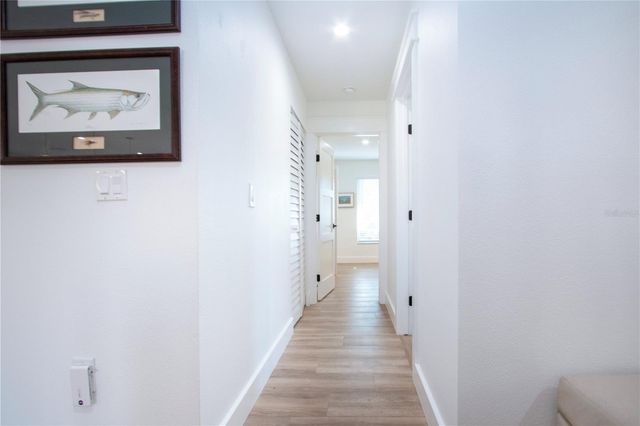 8607 50TH AVENUE W, Bradenton, FL 34210