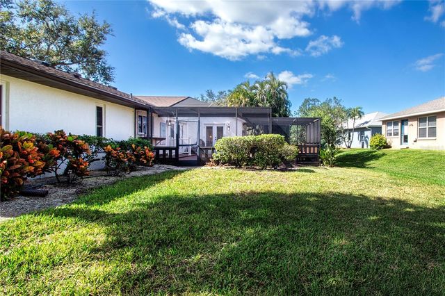 8607 50TH AVENUE W, Bradenton, FL 34210