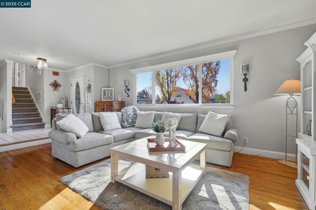 7519 Driftwood Way, Pleasanton, CA 94588