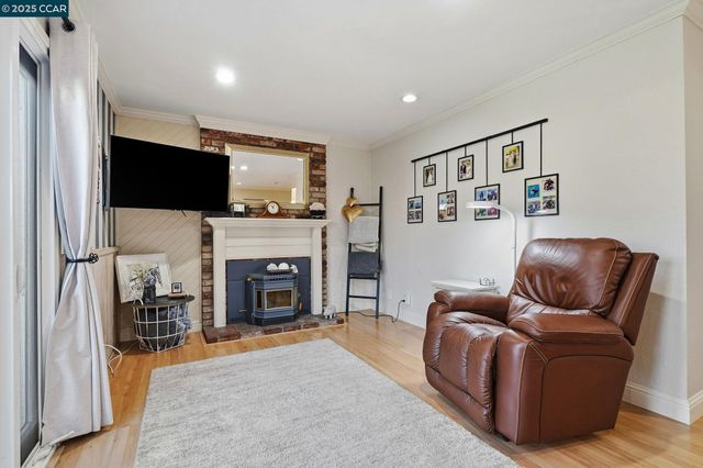 7519 Driftwood Way, Pleasanton, CA 94588