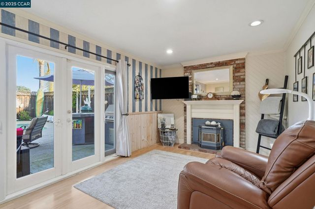 7519 Driftwood Way, Pleasanton, CA 94588