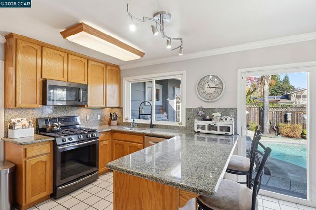 7519 Driftwood Way, Pleasanton, CA 94588