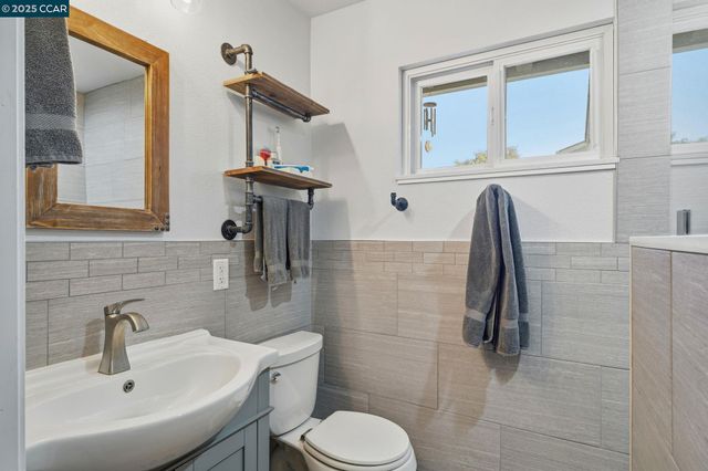 7519 Driftwood Way, Pleasanton, CA 94588