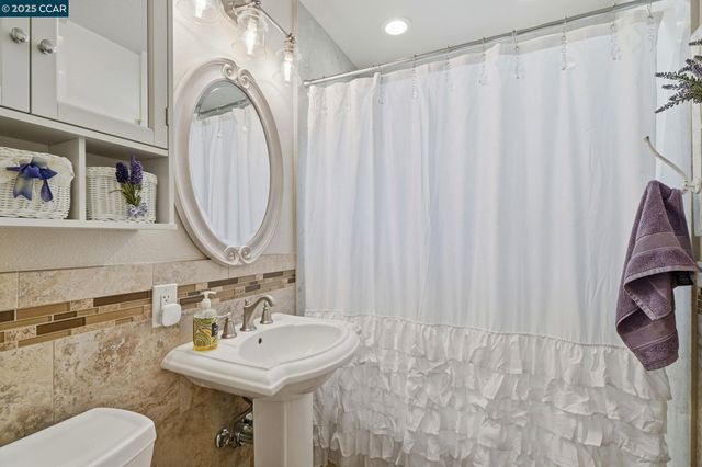 7519 Driftwood Way, Pleasanton, CA 94588