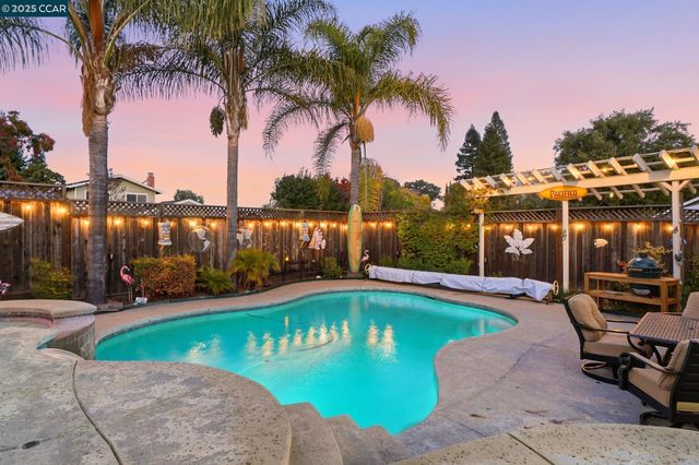 7519 Driftwood Way, Pleasanton, CA 94588