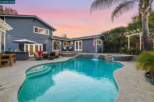 7519 Driftwood Way, Pleasanton, CA 94588