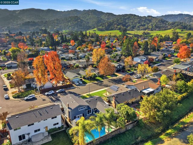 7519 Driftwood Way, Pleasanton, CA 94588