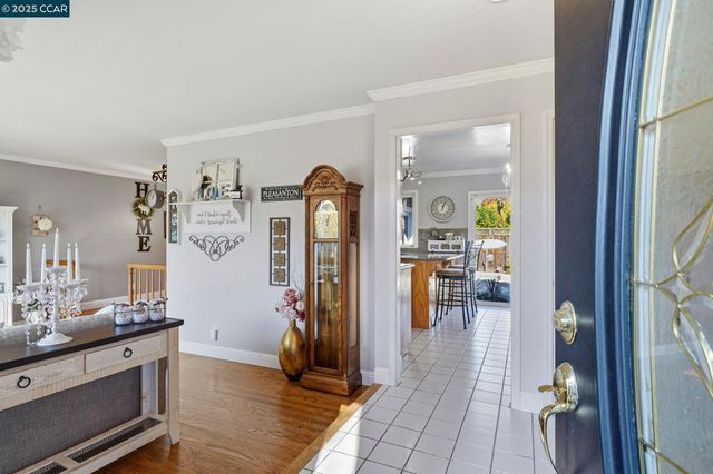 7519 Driftwood Way, Pleasanton, CA 94588