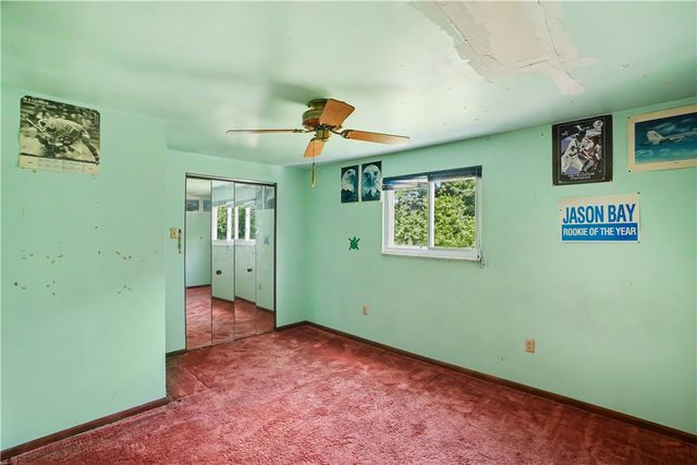 46 Laurel Ridge Rd, Coraopolis, PA 15108