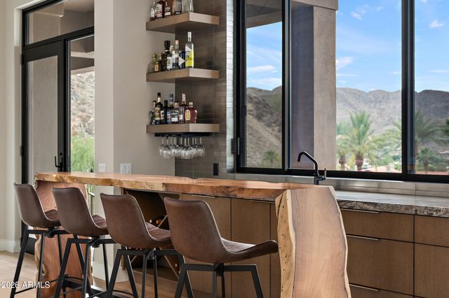 5411 E ROADRUNNER Road, Paradise Valley, AZ 85253