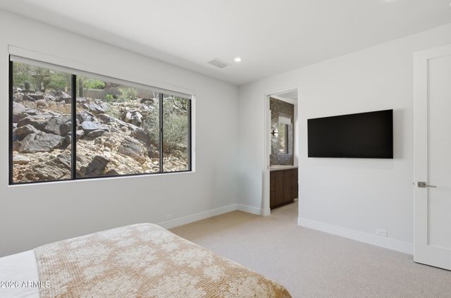 5411 E ROADRUNNER Road, Paradise Valley, AZ 85253