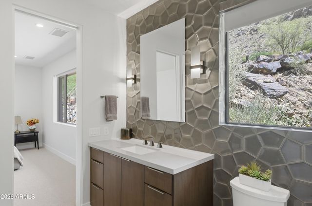 5411 E ROADRUNNER Road, Paradise Valley, AZ 85253