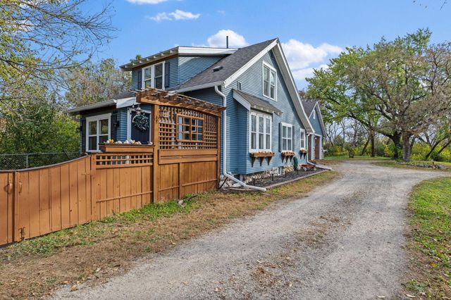 6084 County Road 3 SW, Cokato, MN 55321