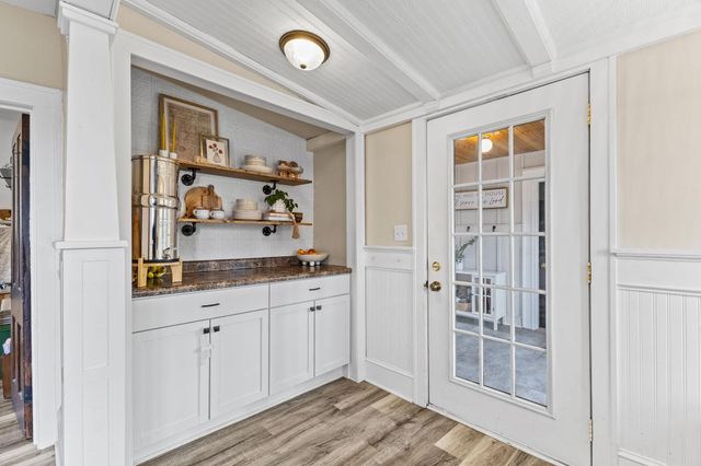 6084 County Road 3 SW, Cokato, MN 55321