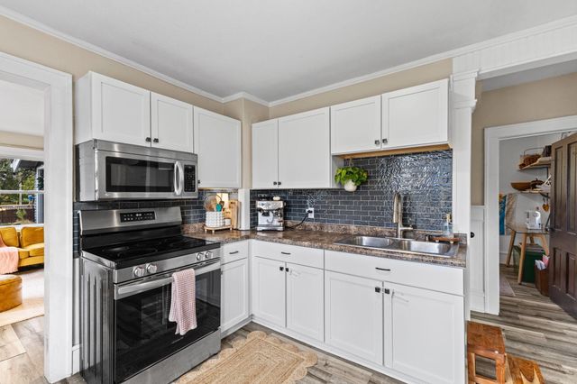 6084 County Road 3 SW, Cokato, MN 55321