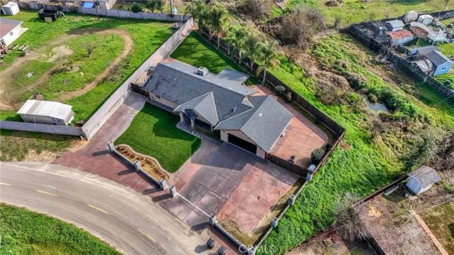 25802 El Monte, Madera, CA 93638