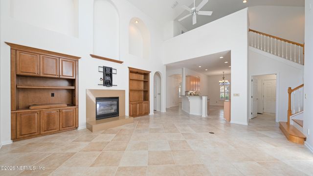 1221 QUEENS ISLAND Court, Jacksonville, FL 32225