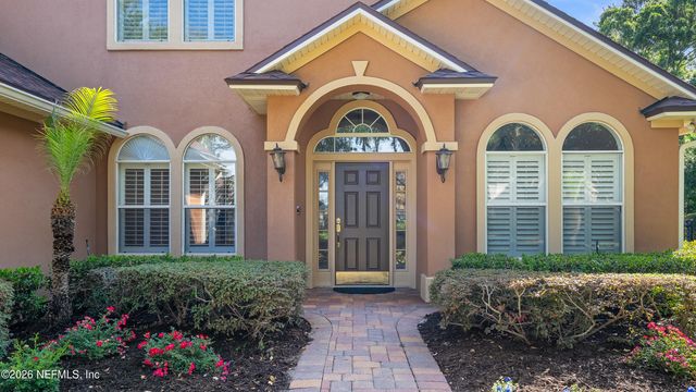 1221 QUEENS ISLAND Court, Jacksonville, FL 32225