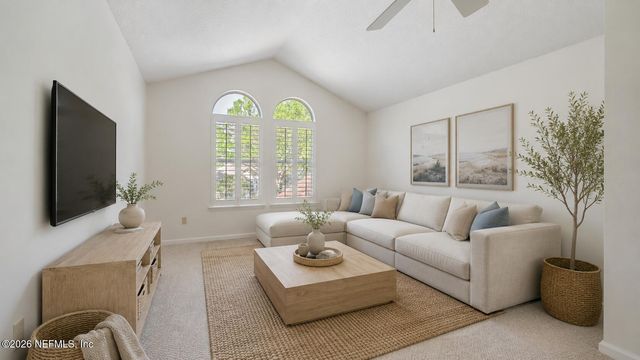 1221 QUEENS ISLAND Court, Jacksonville, FL 32225
