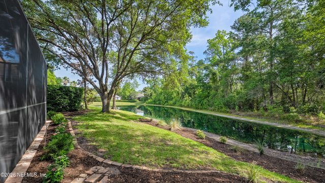 1221 QUEENS ISLAND Court, Jacksonville, FL 32225