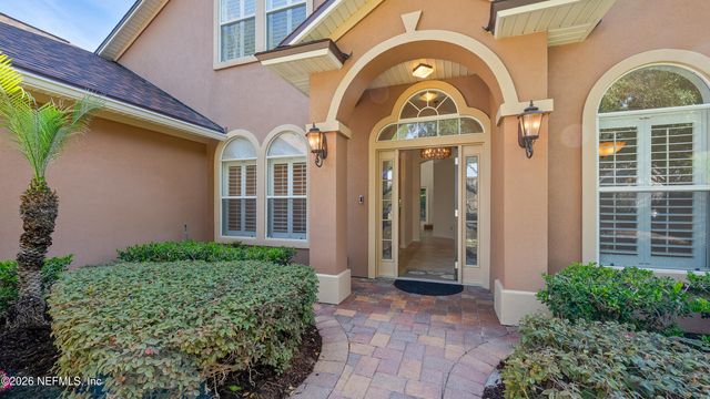 1221 QUEENS ISLAND Court, Jacksonville, FL 32225
