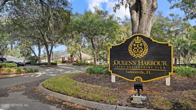 1221 QUEENS ISLAND Court, Jacksonville, FL 32225