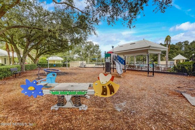 1221 QUEENS ISLAND Court, Jacksonville, FL 32225