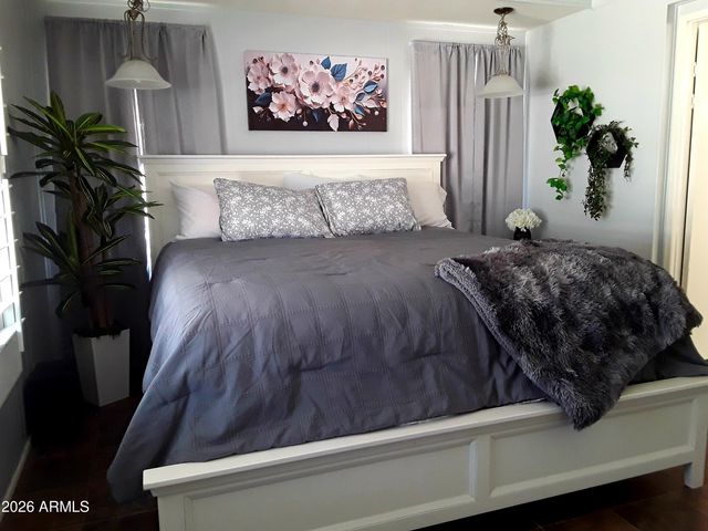 10701 N 99th Avenue 186, Peoria, AZ 85345