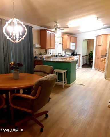 10701 N 99th Avenue 186, Peoria, AZ 85345